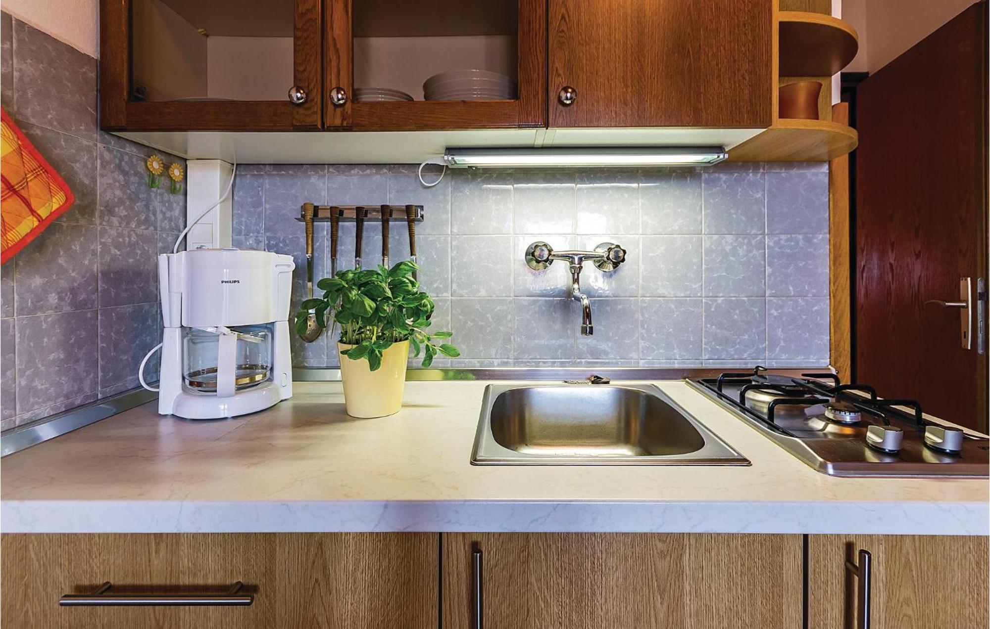 Beautiful Apartment In Pula With Kitchen Eksteriør billede